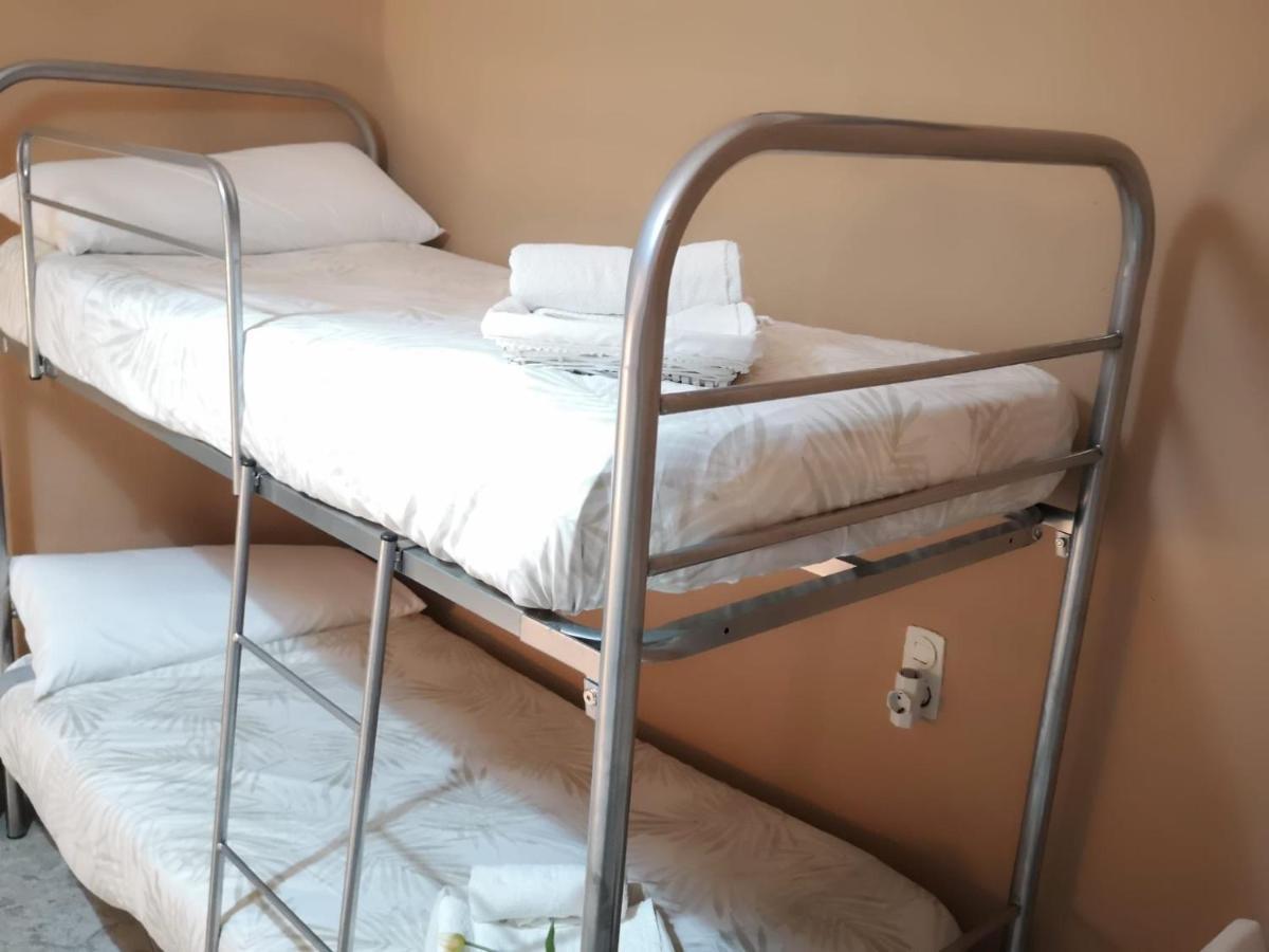 La Maestranza Apartment Rooms Севилья Номер фото
