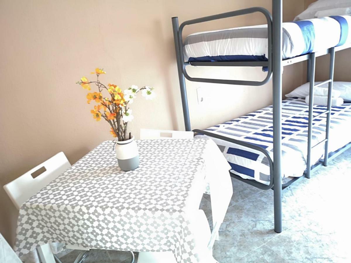 La Maestranza Apartment Rooms Севилья Экстерьер фото